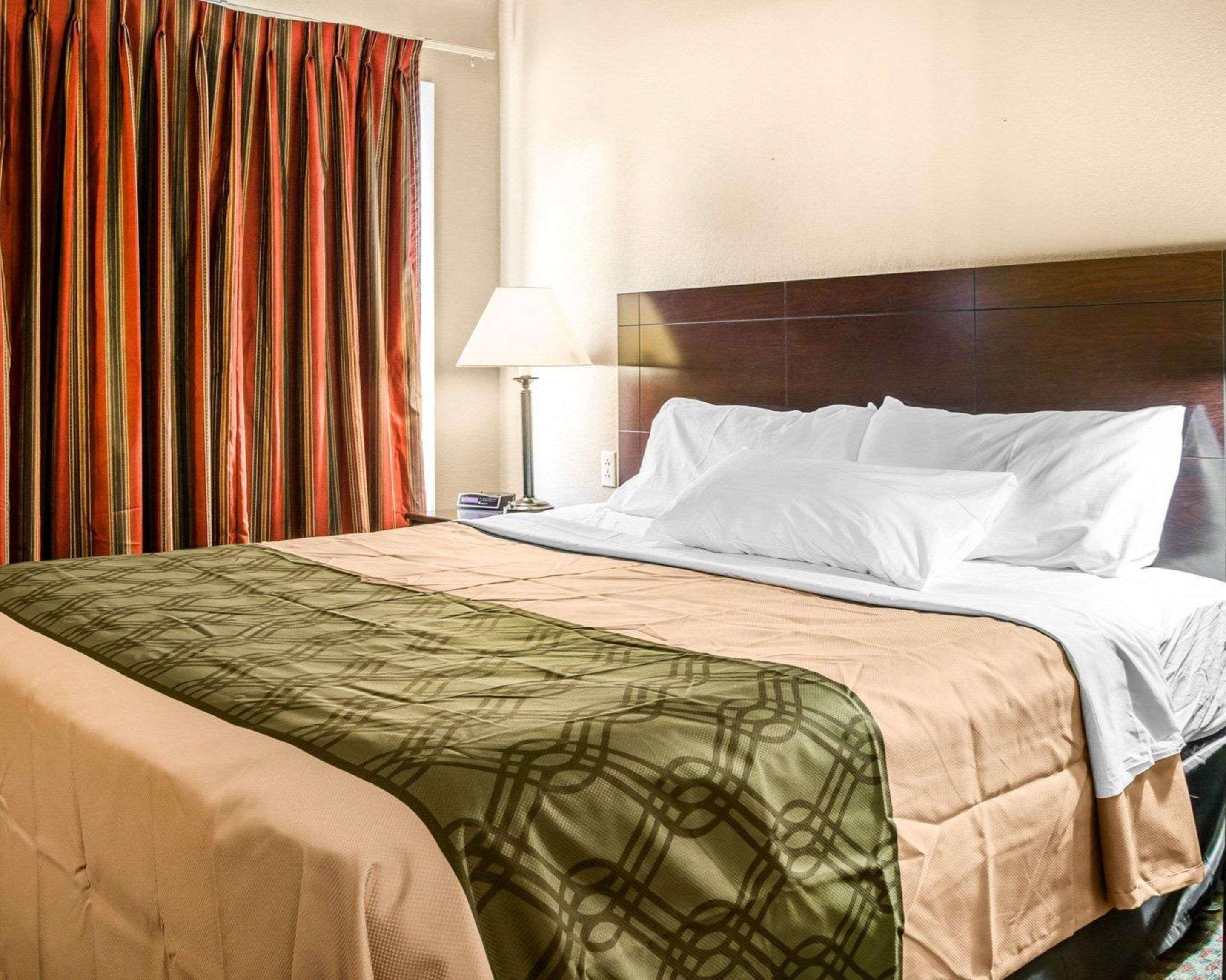 Quality Inn & Suites Munising Wetmore ภายนอก รูปภาพ